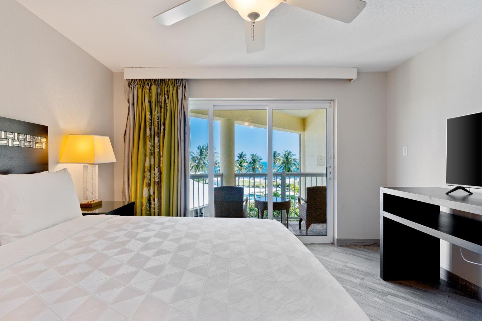 The Grand Caymanian Resort George Town Extérieur photo