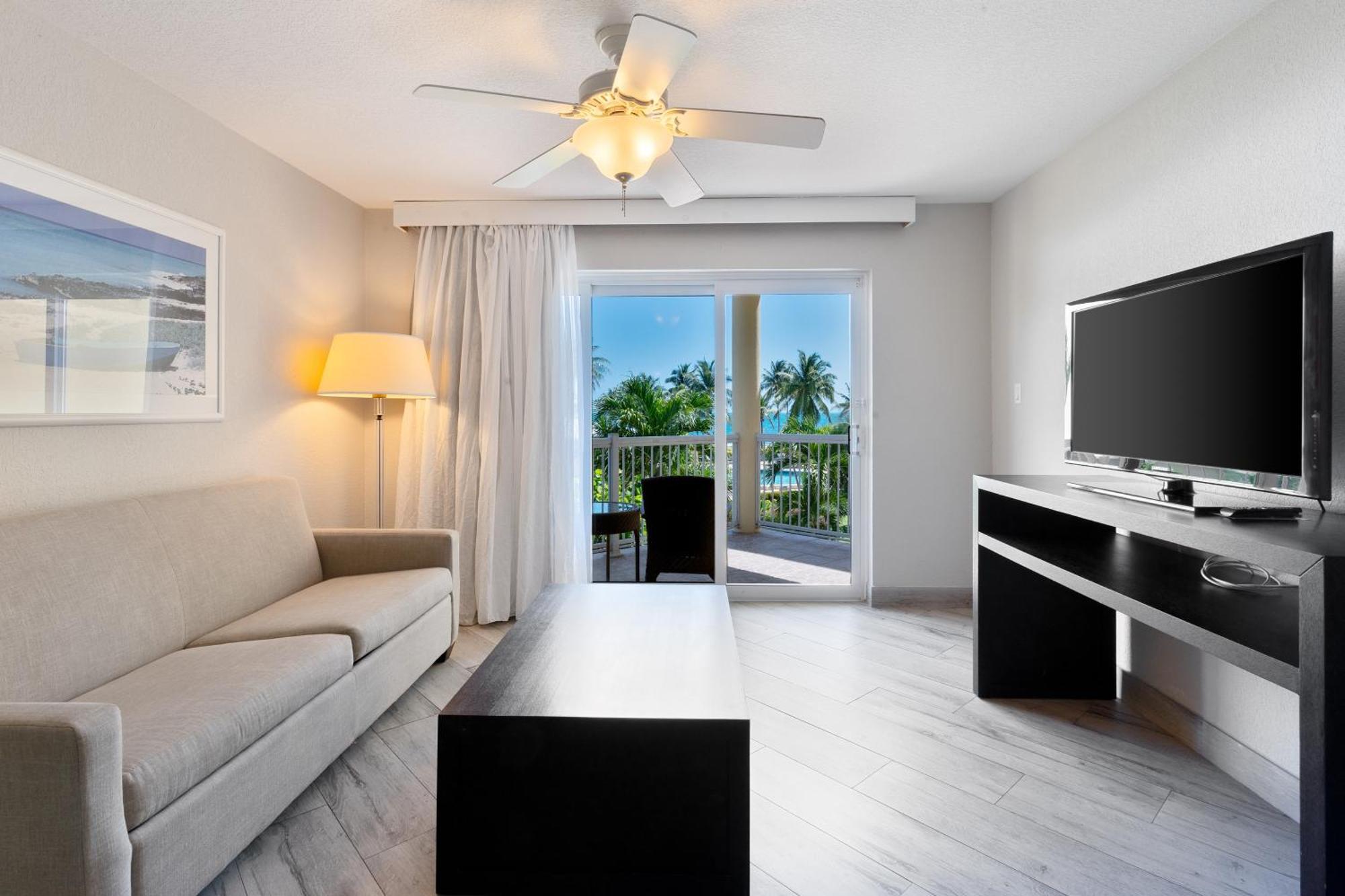 The Grand Caymanian Resort George Town Extérieur photo